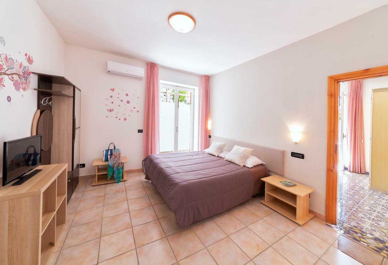Hotel Costa Citara Forio  Bagian luar foto
